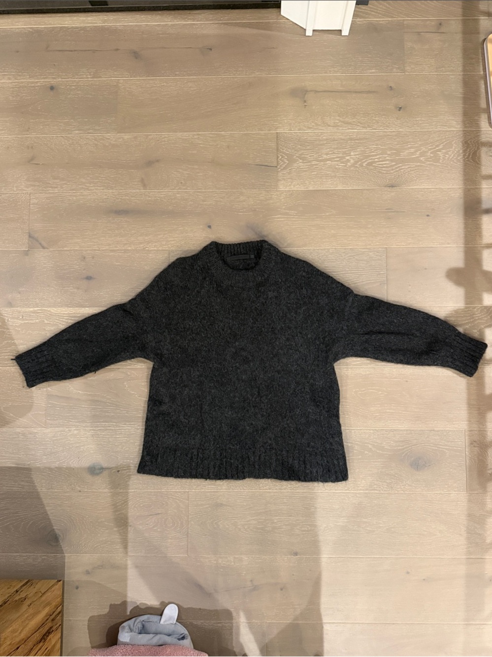 Jenni Kayne Alpaca Cocoon Crew Neck Pullover - Charcoal - Medium M - Picture 3 of 4